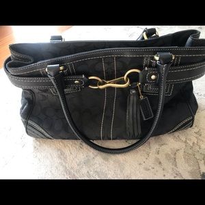 Coach Hampton signature handbag black